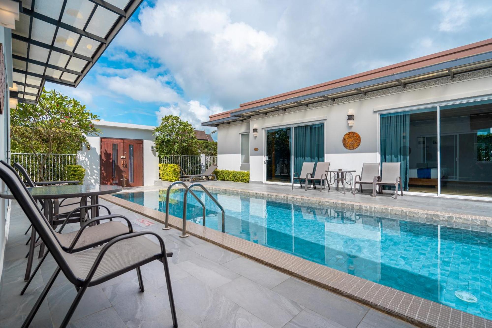 Resort Phuket La Siesta Pool & Pool Access
