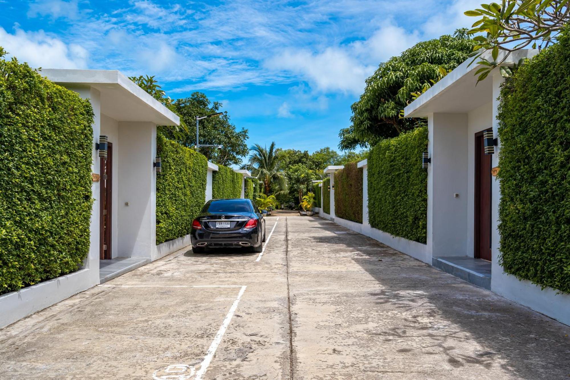Phuket La Siesta Pool & Pool Access 5*