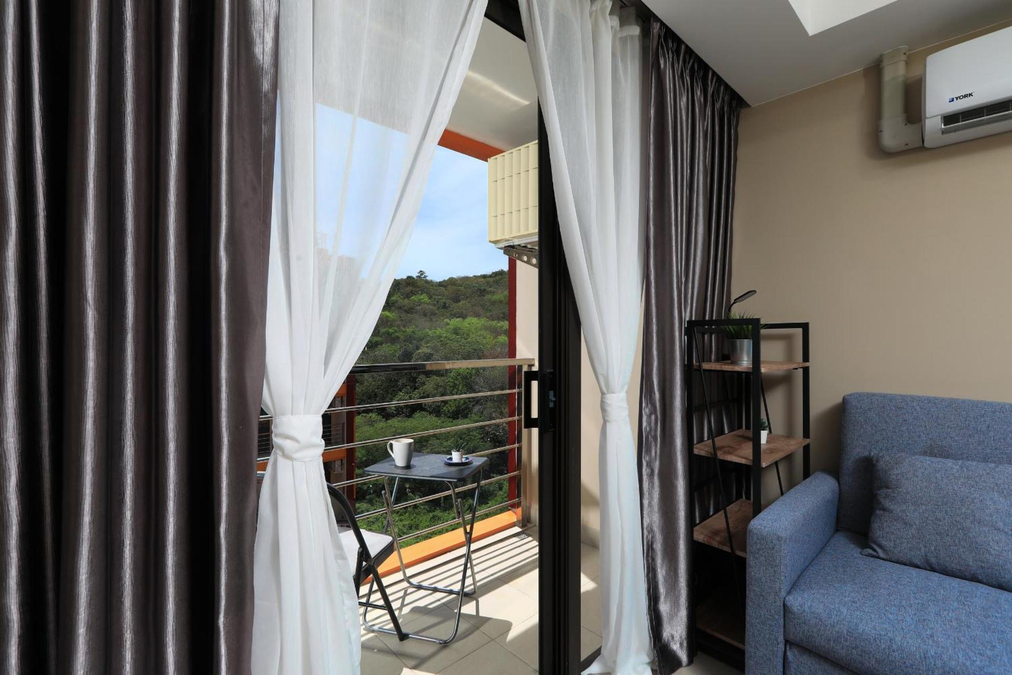 1Bdr Apartment Naiharn Beach Condo By Capitalpro Apartment *