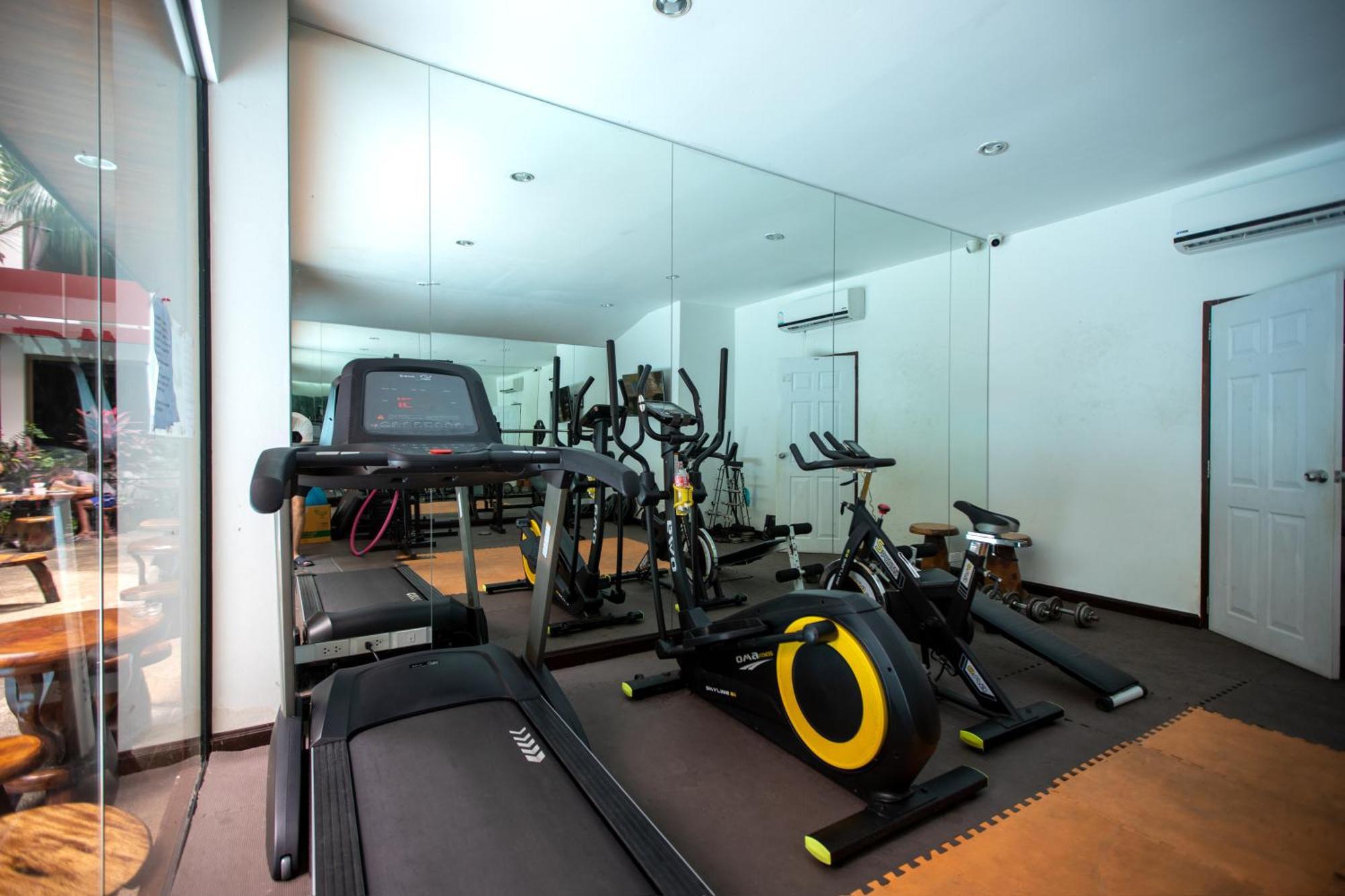 Naiharn By Capital Pro Apartment Phuket
