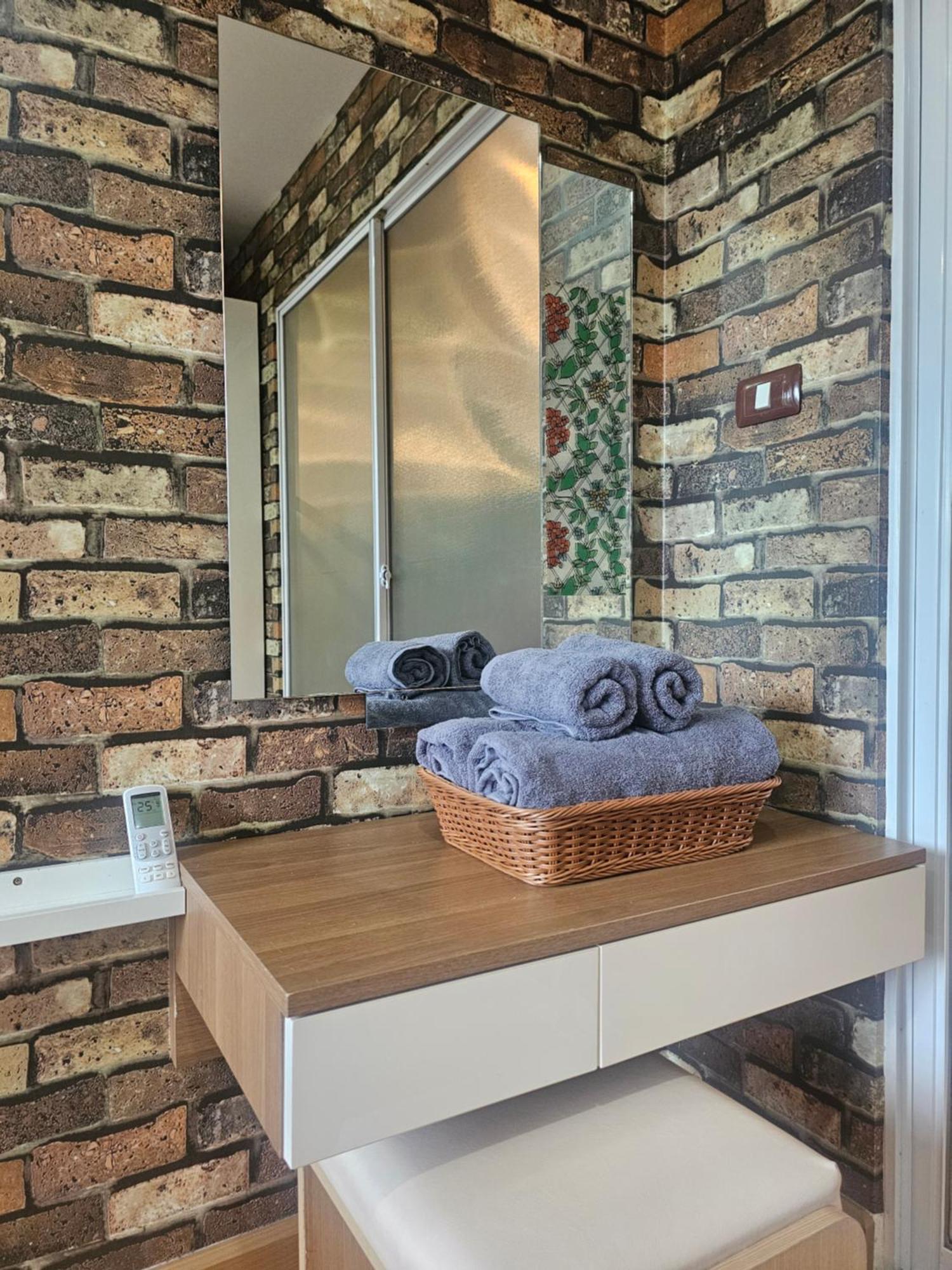 2 Phuket By Abcd Apartment