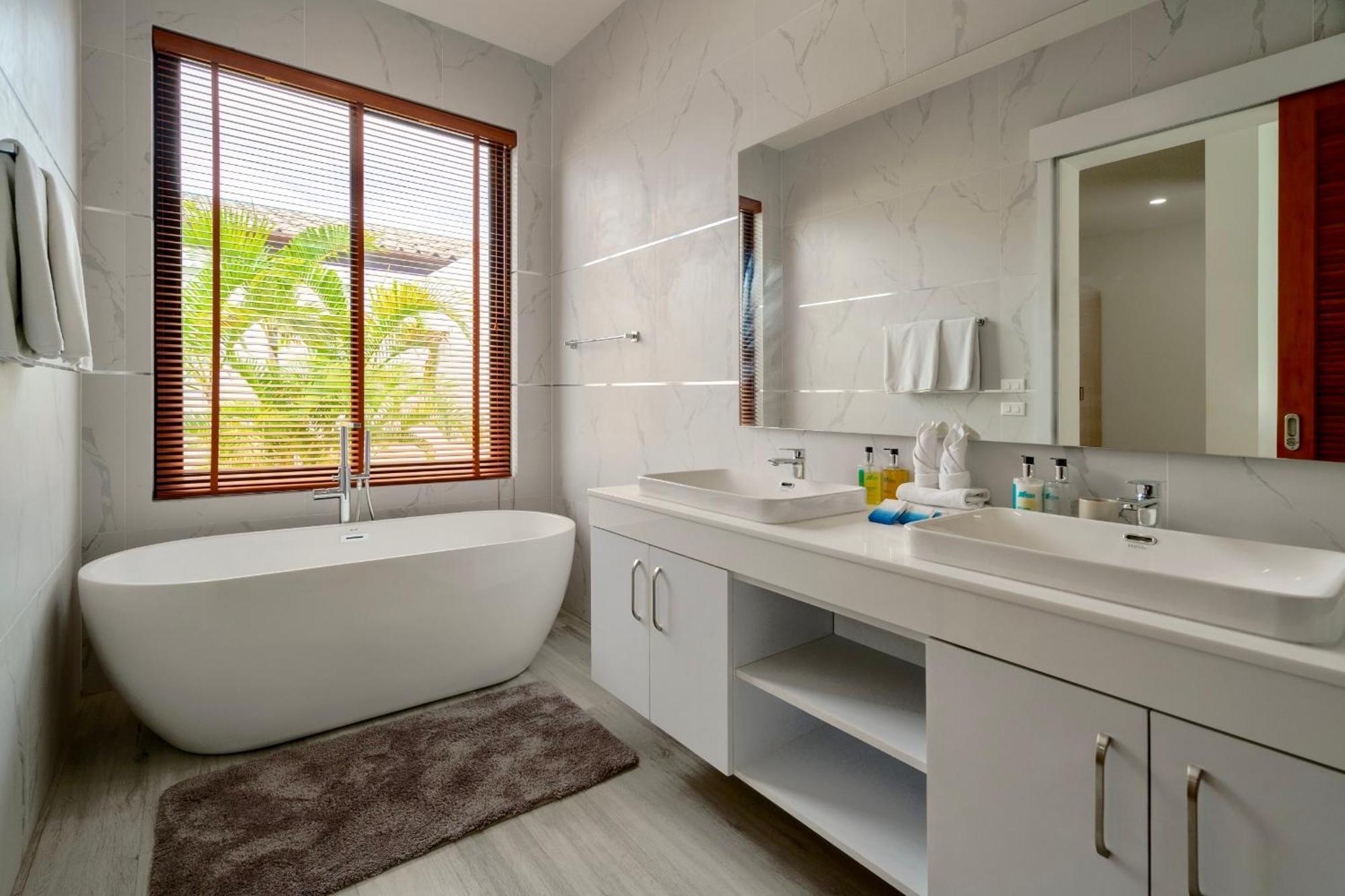 4 Bedroom Private Pool In Rawai By Resava Villa