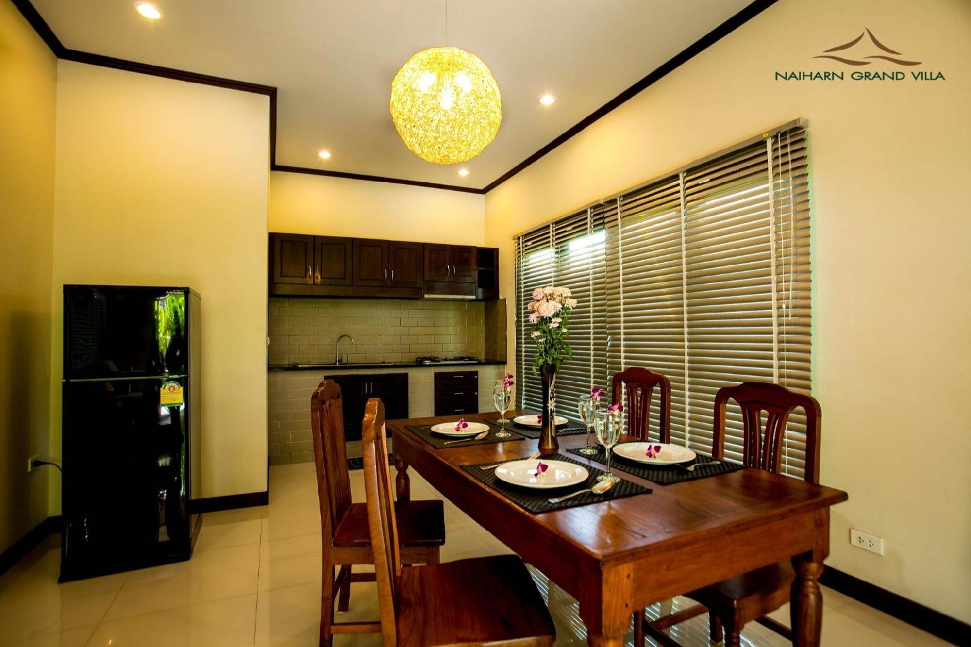 Setrova Graden Pool Naiharn Phuket Rawai