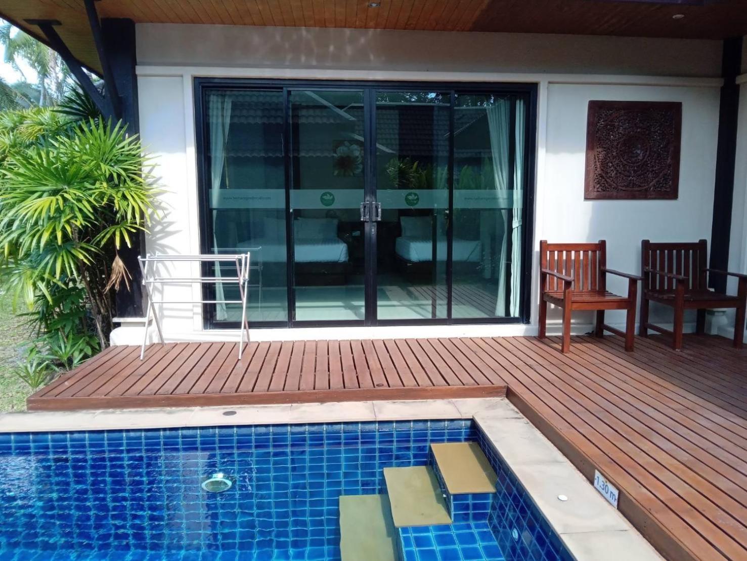 Setrova Graden Pool Naiharn Phuket * Rawai