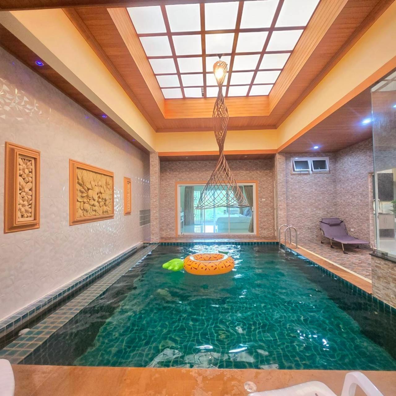 Luxury Pool 5 Mins To Phuket Old Town Villa