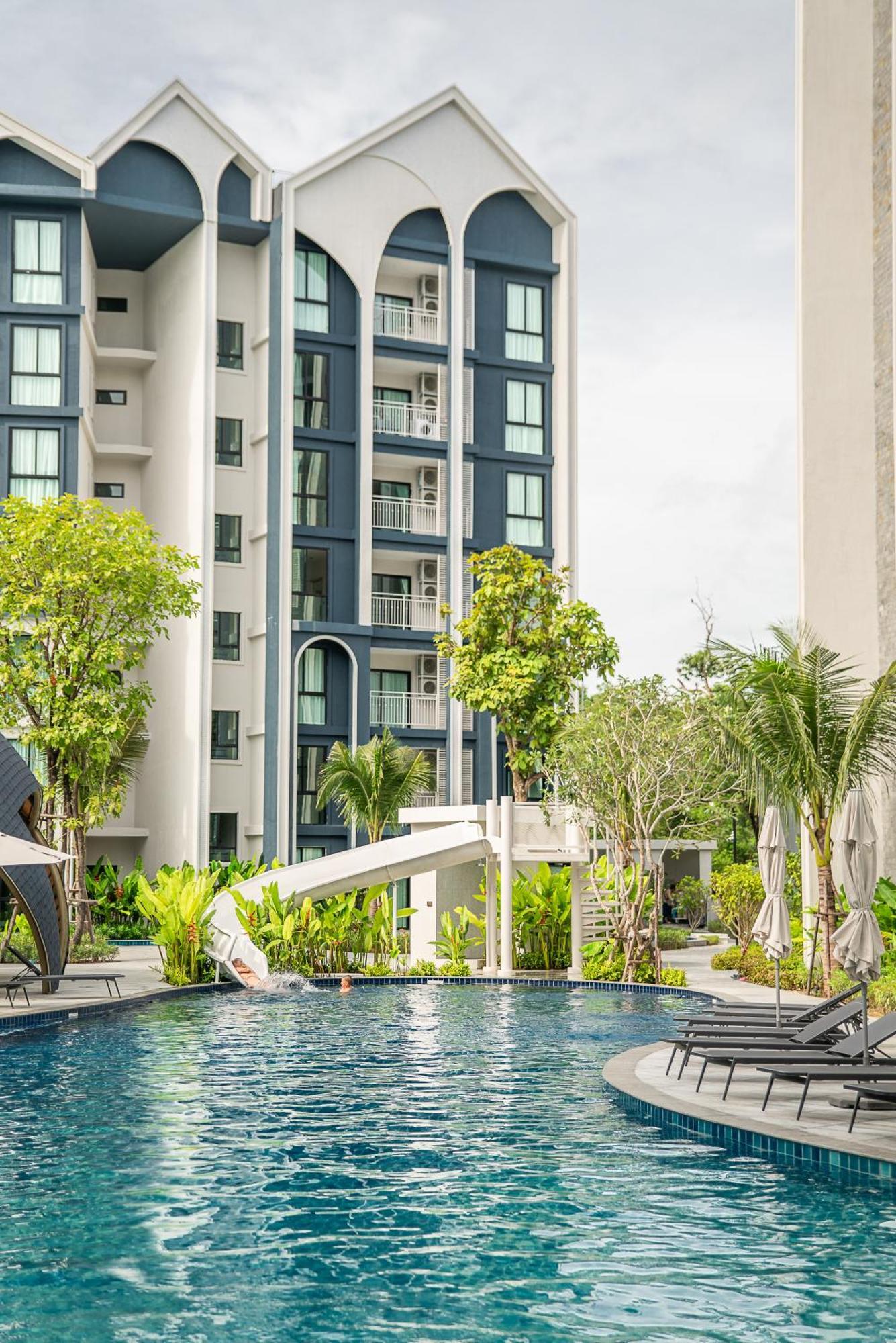 Apartment Title Halo Time For Jungle