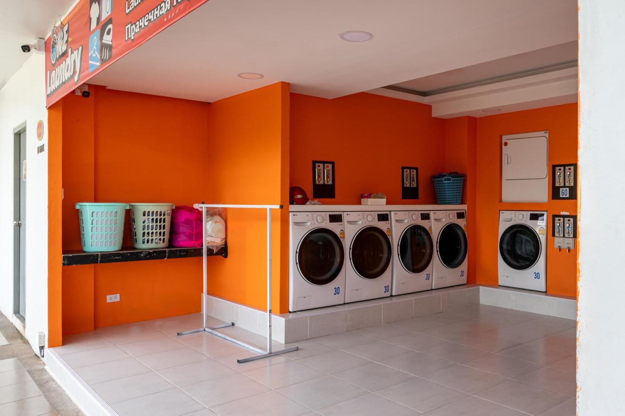 Apartment 1 Bedroom Renovated Ratchaporn Kathu