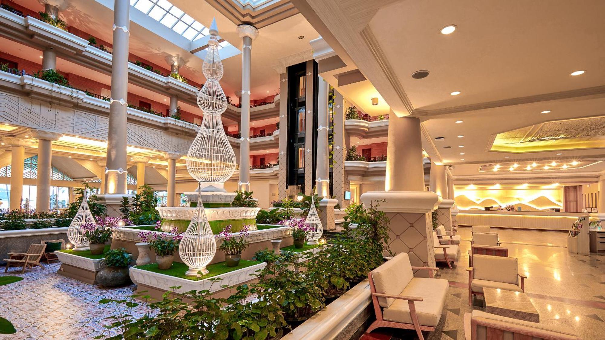 Resort Beyond