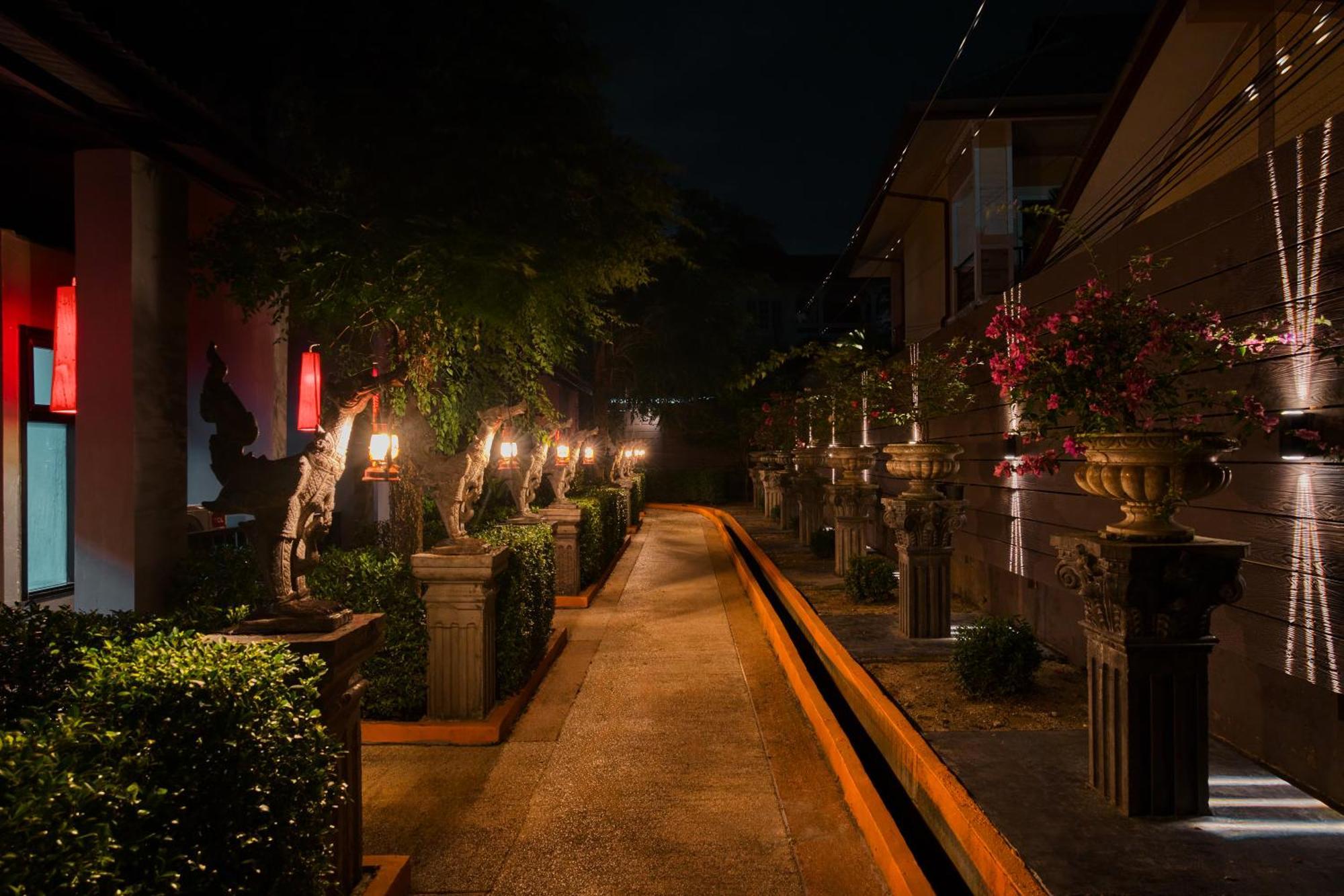 Tuana The Phulin Resort Karon