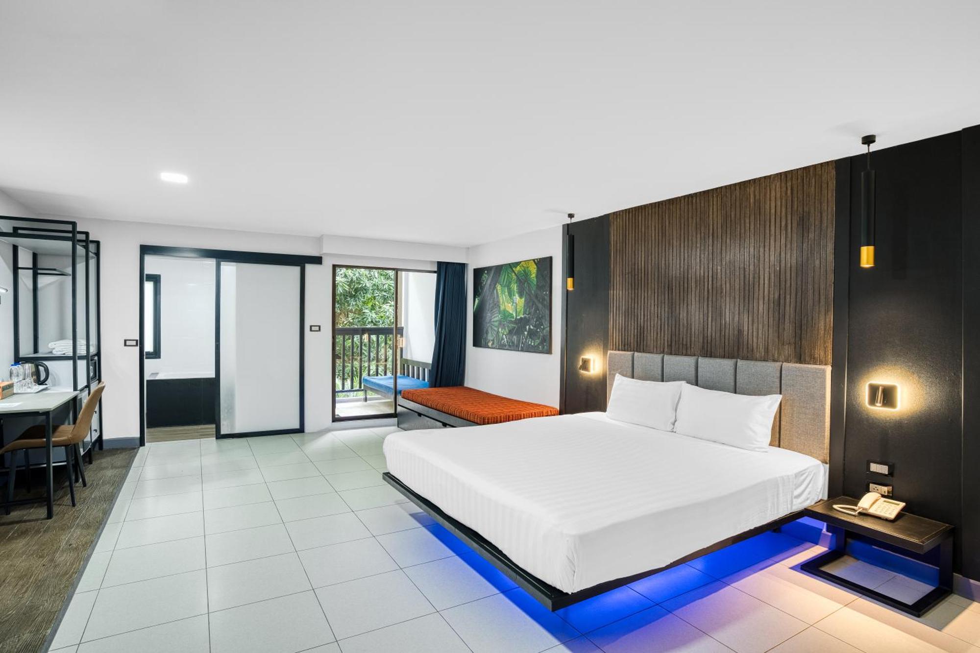 Resort Tuana The Phulin Karon