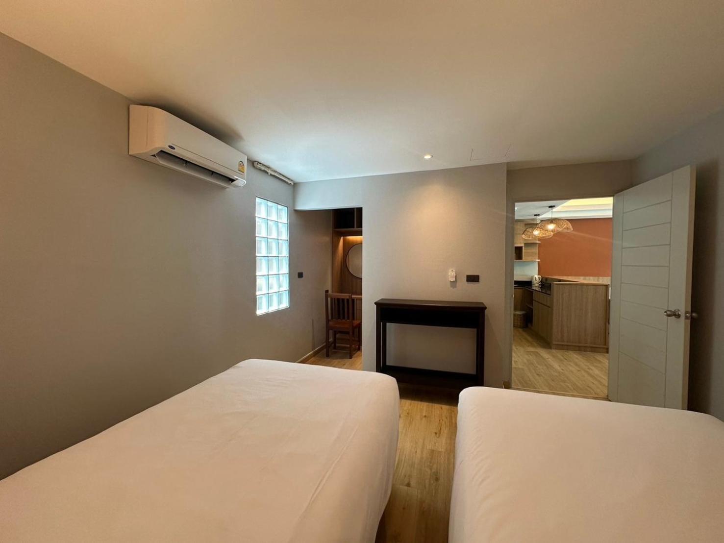Hotel Baan Karon