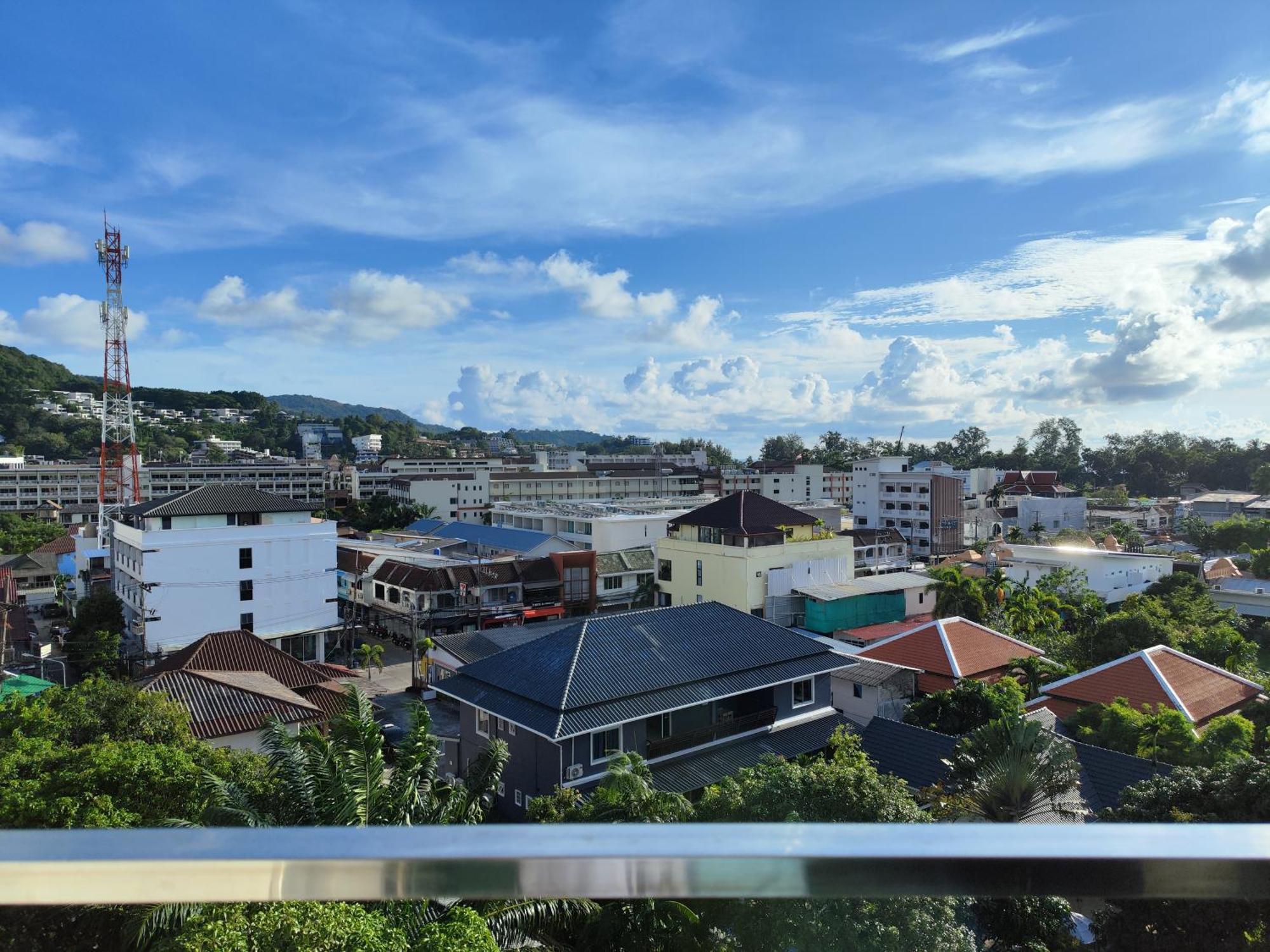 7 Floor - Ozone Condotel Near By 15 Minutes Walking * Kata Beach (Phuket)