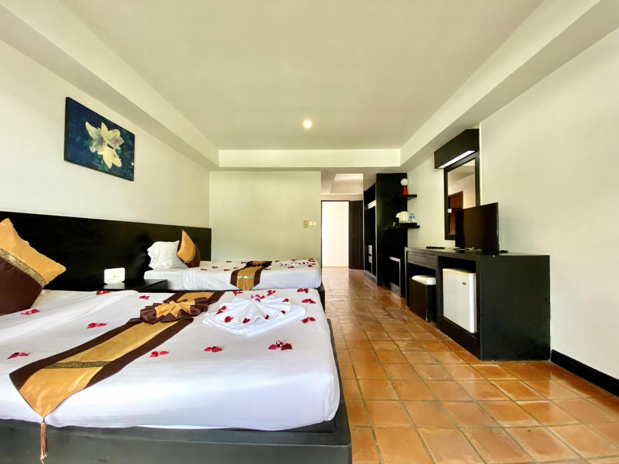 H.r.k.resort Patong