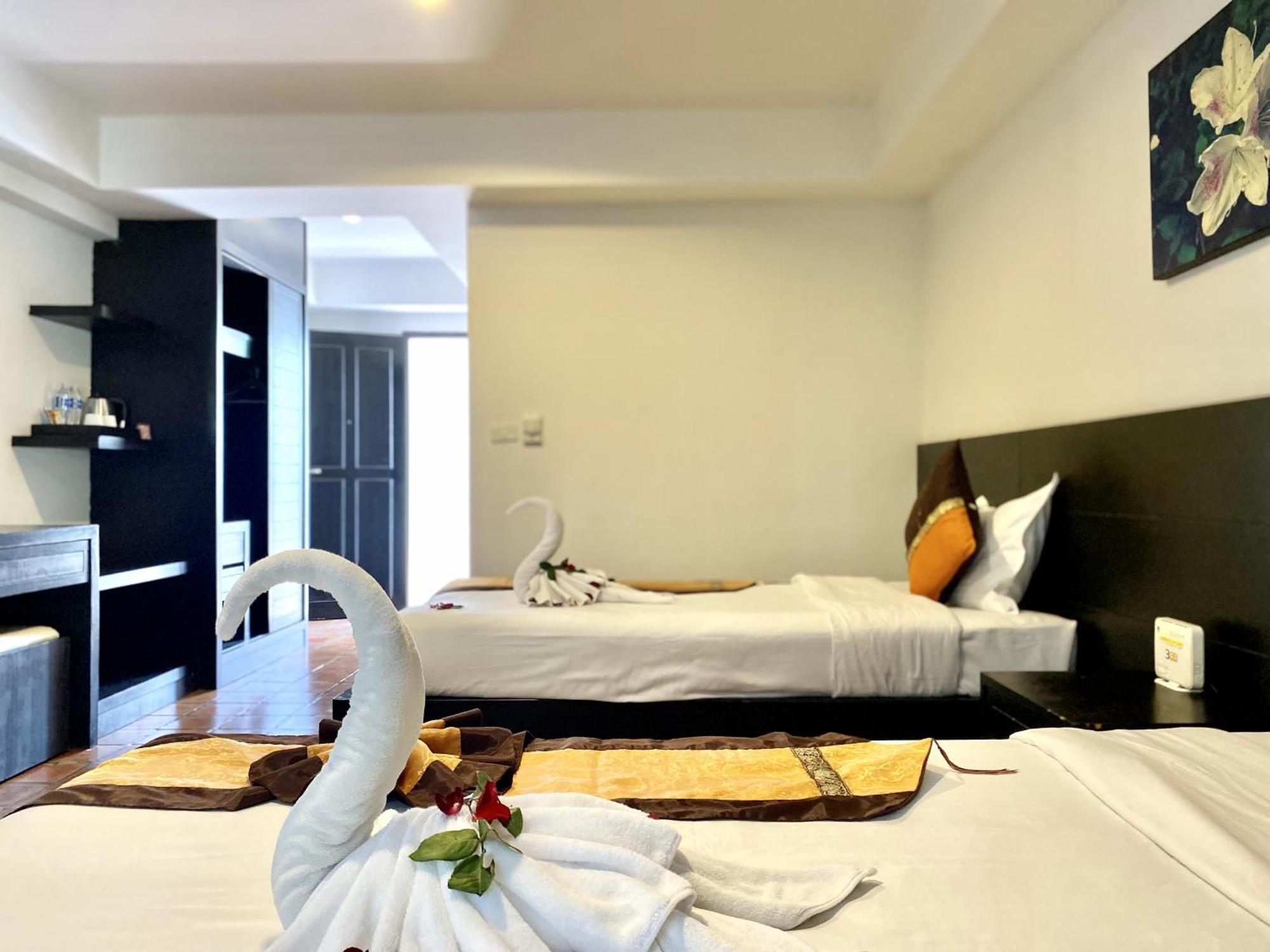 Hotel H.r.k.resort