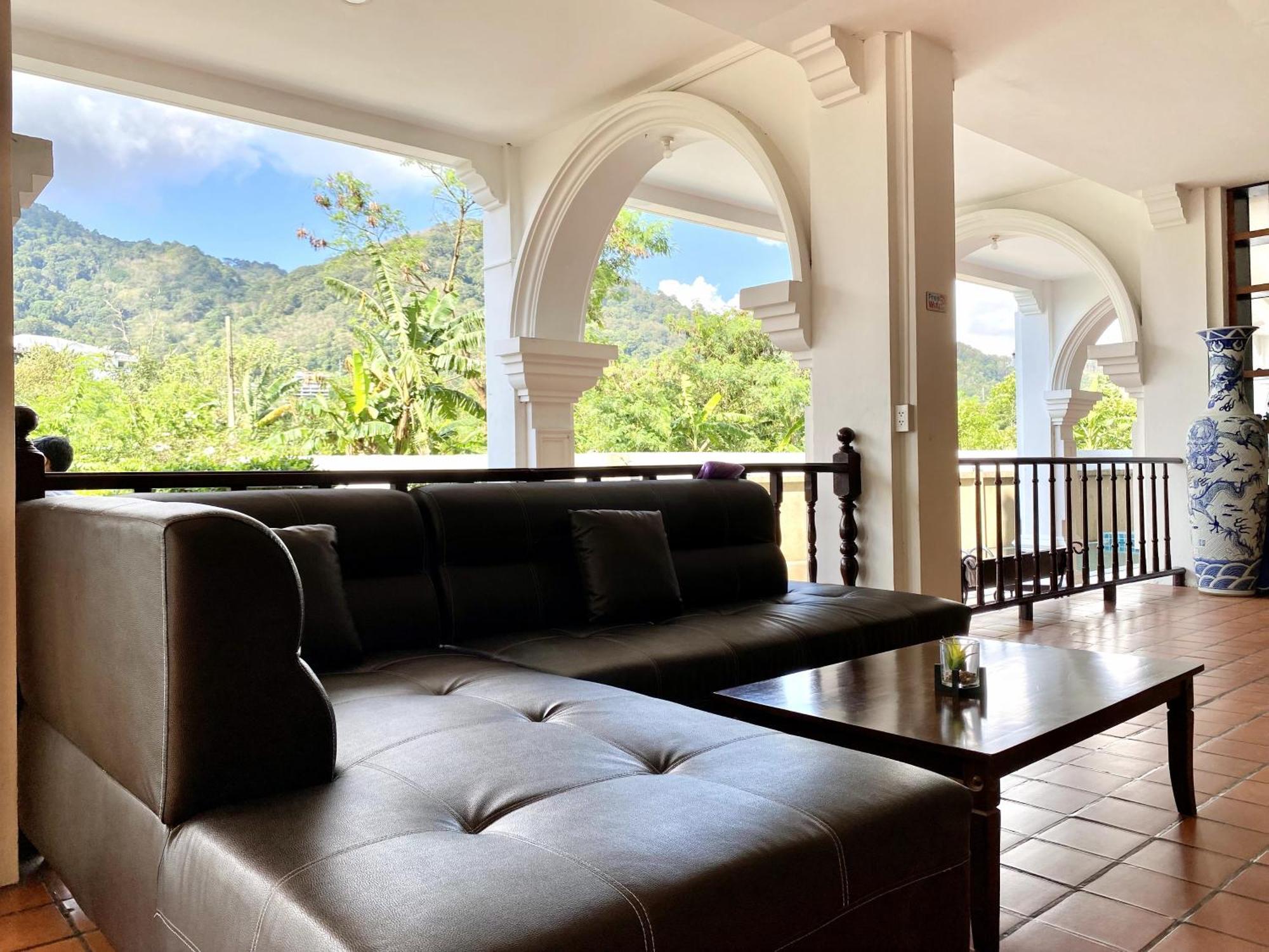 H.r.k.resort Hotel