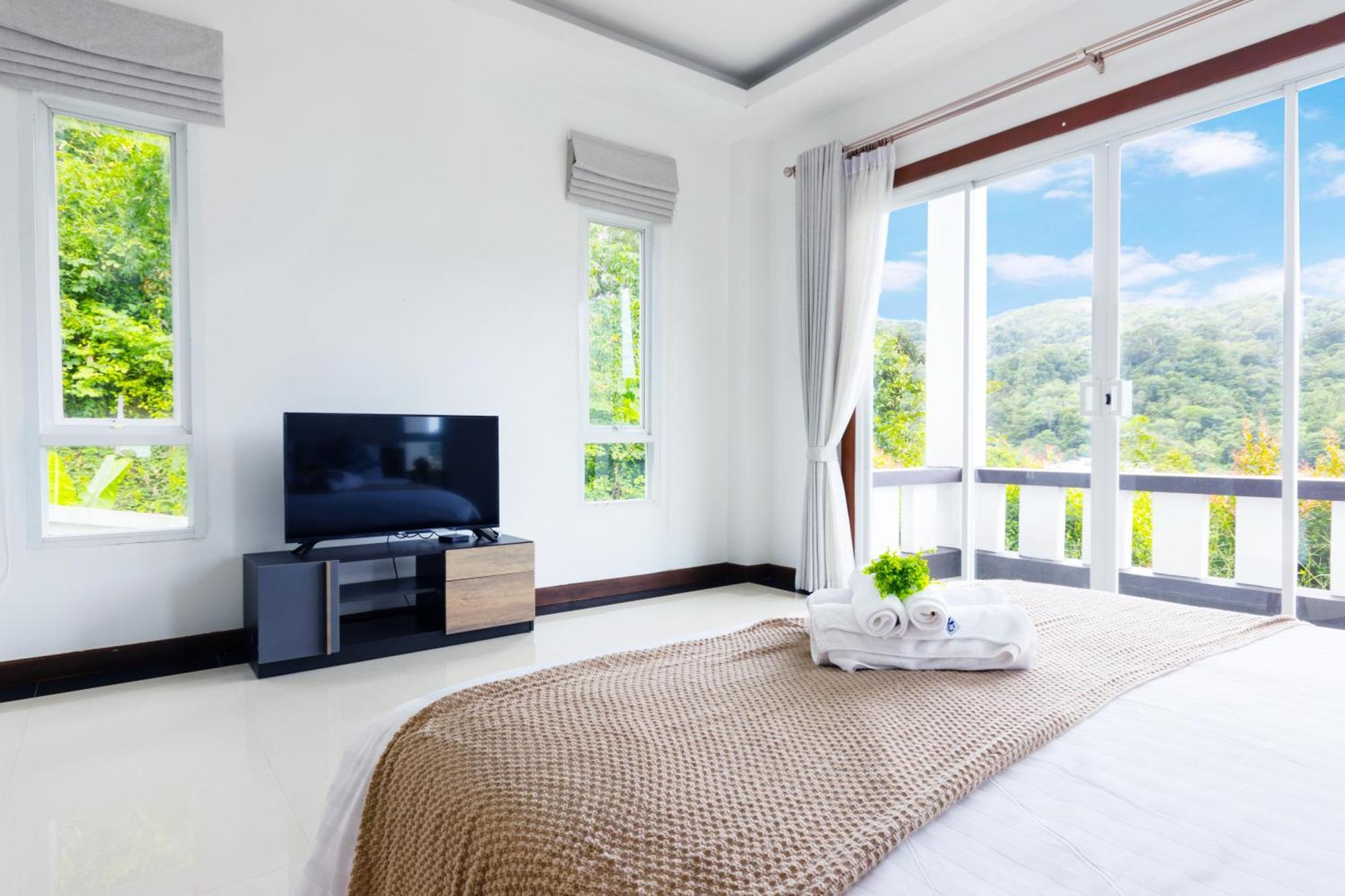 La Bella Villa Kamala Beach