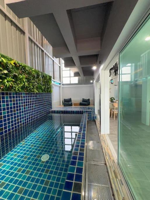 Bang Tao Town House 1km Surin V135 Apartment *