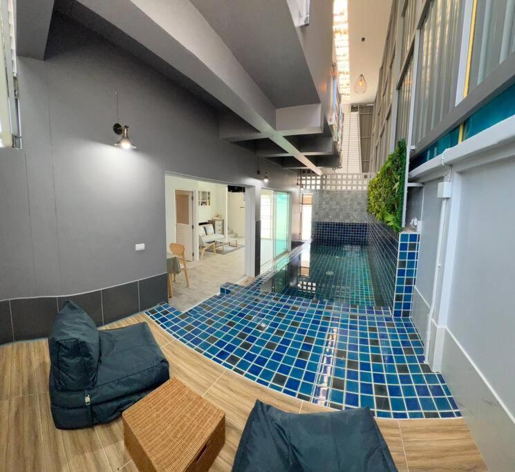 Bang Tao Town House 1km Surin V135 *