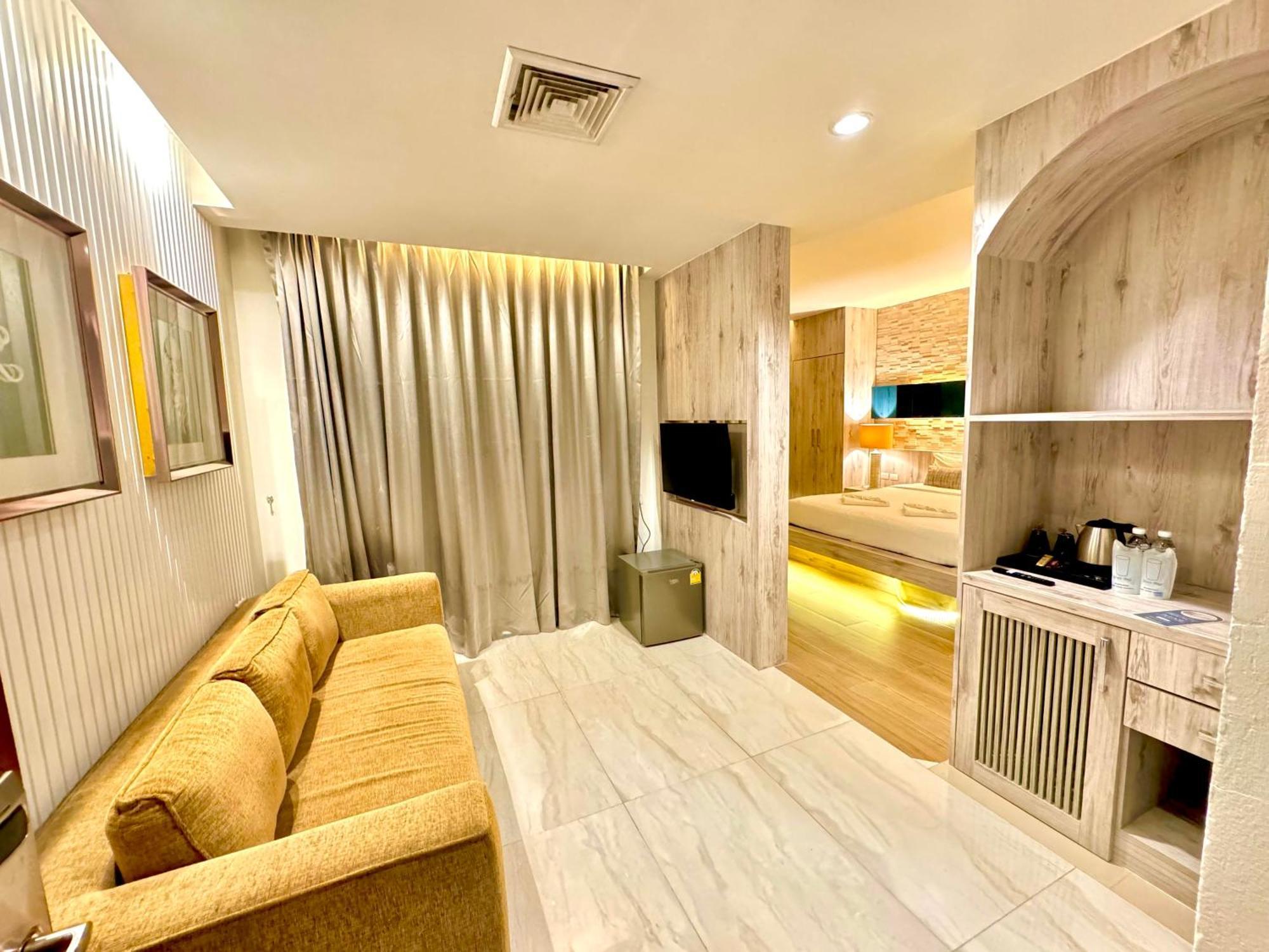De Coze 3* Patong