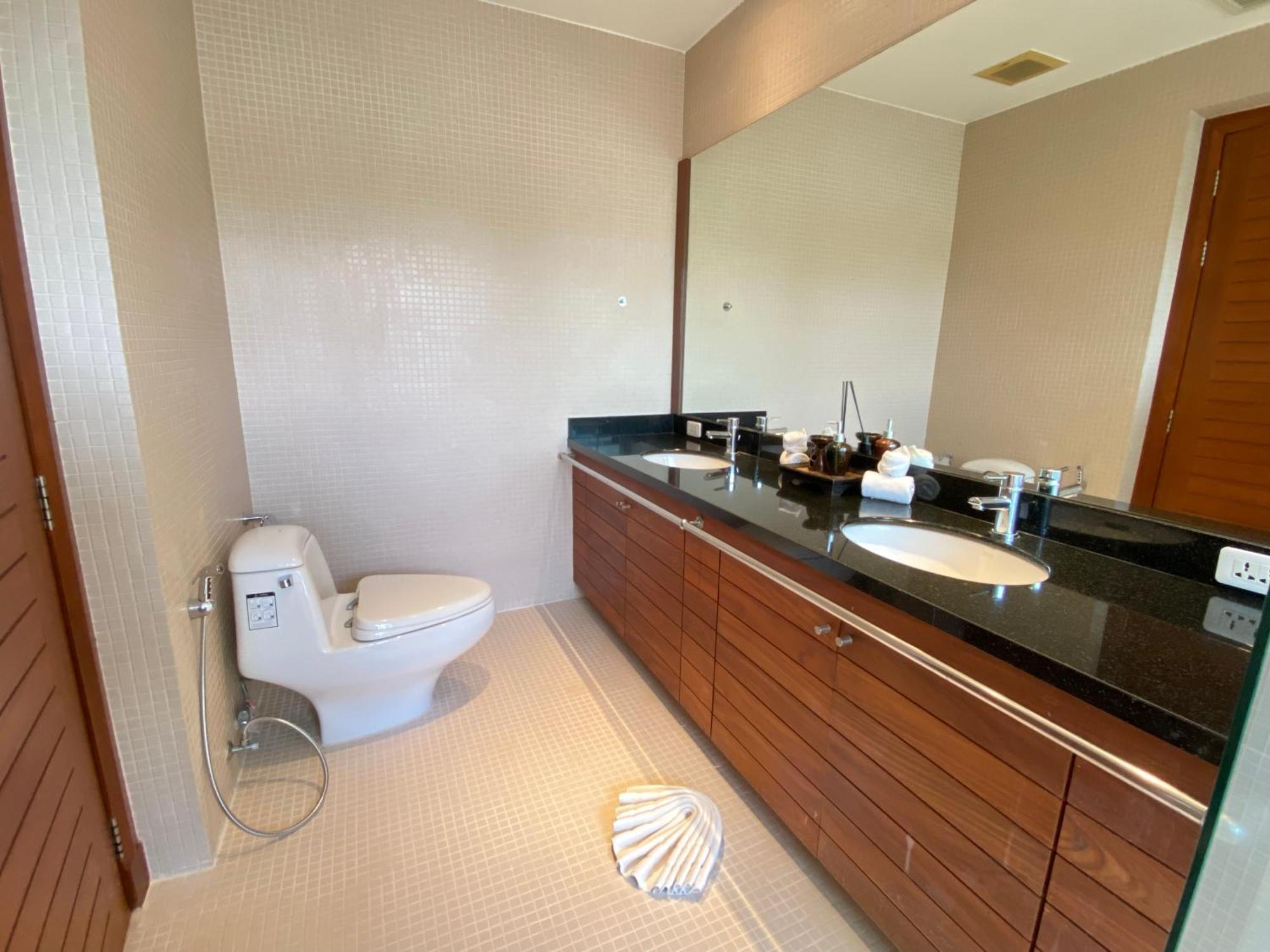 3 Bedroom Villa *