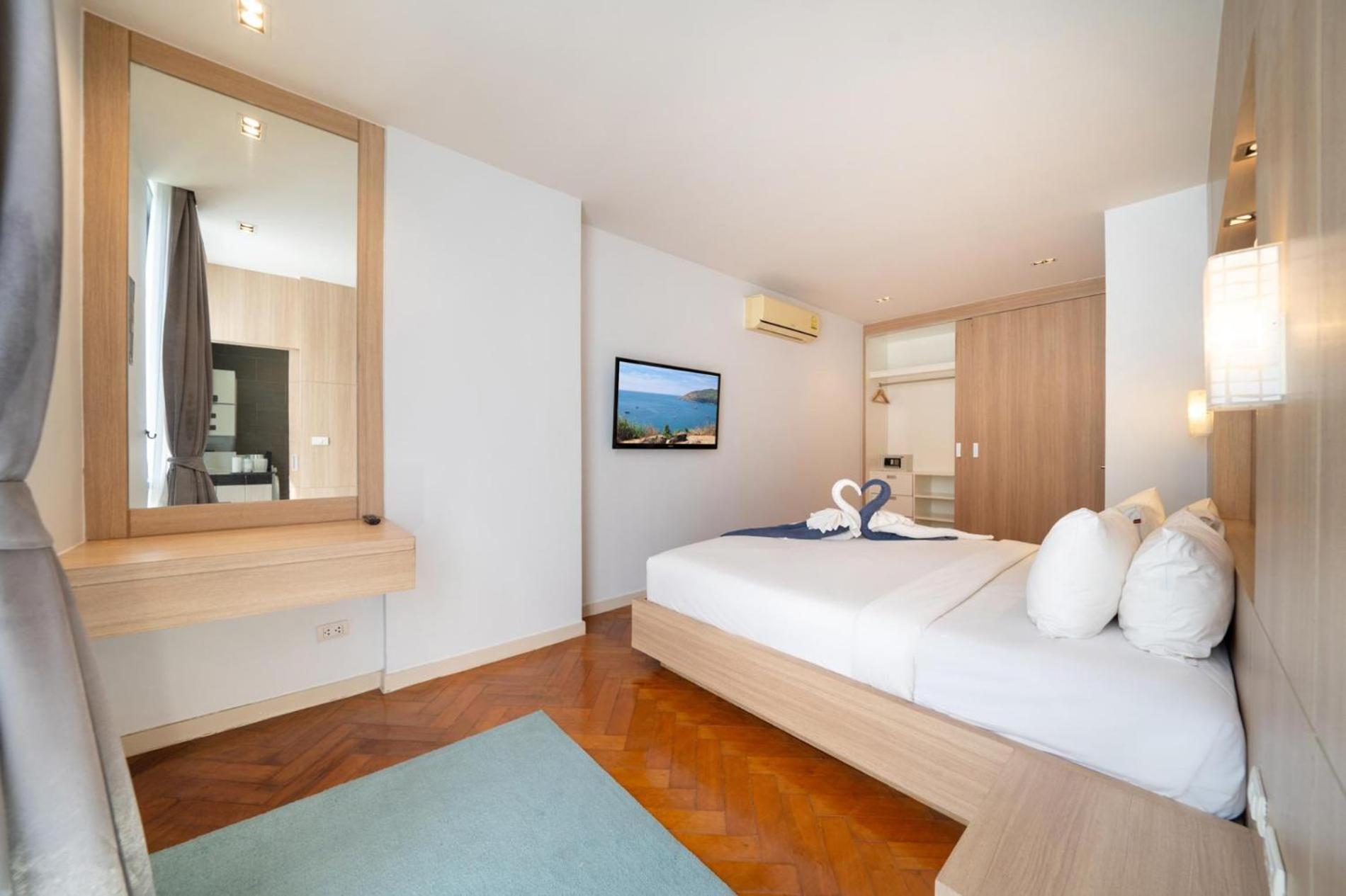 Apartment Deluxe At Icon Park By Lofty Kamala Beach