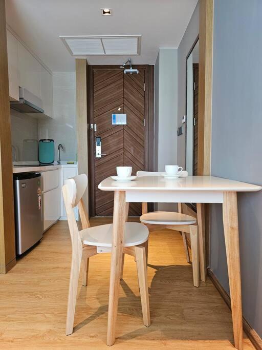 La Stylish In 5 Star Apartment Rawai