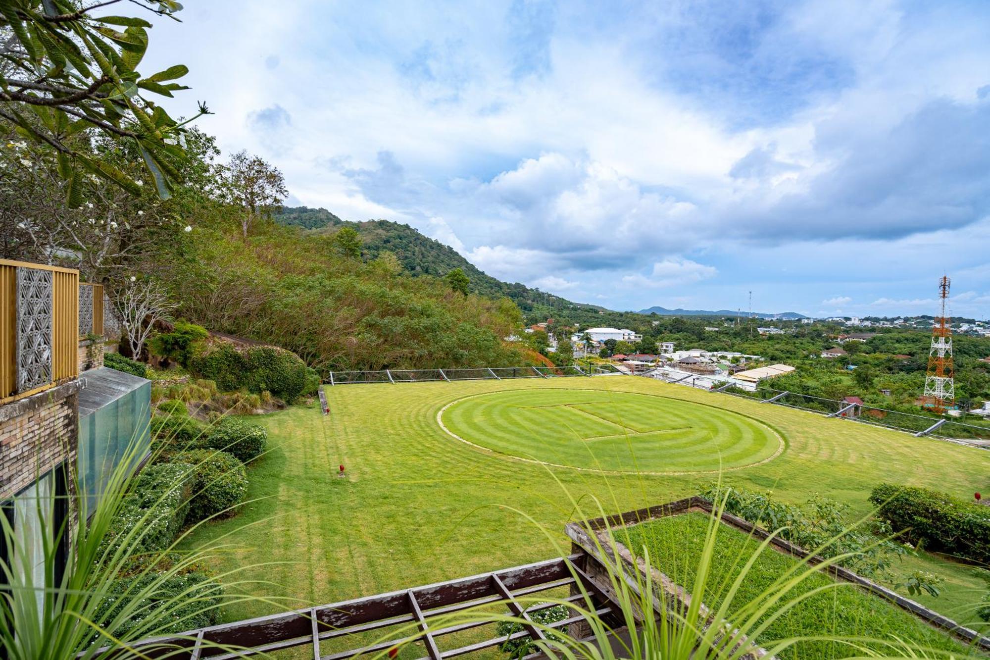 Royal Legacy Private With Private Golf Course *
