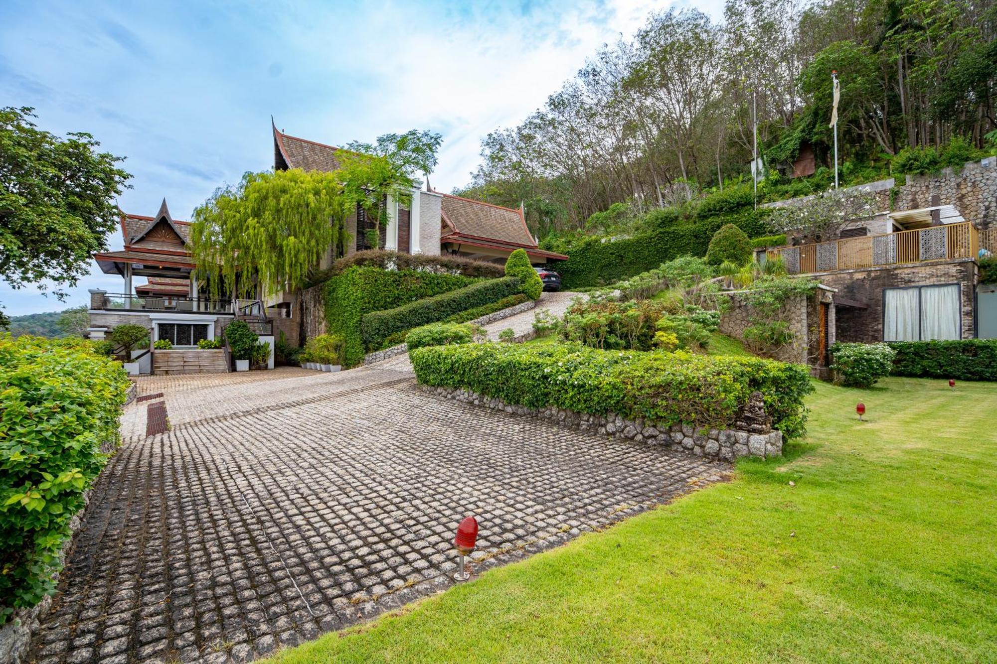 Royal Legacy Private With Private Golf Course * Phuket