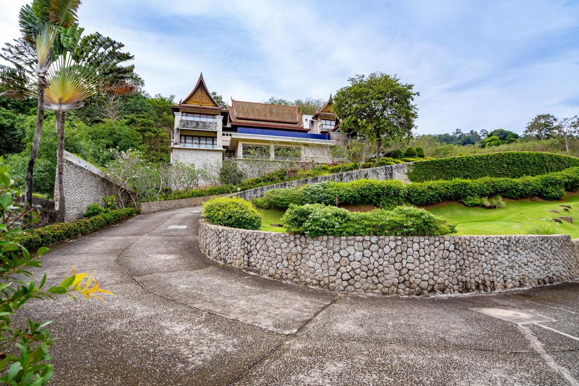 Royal Legacy Private With Private Golf Course *