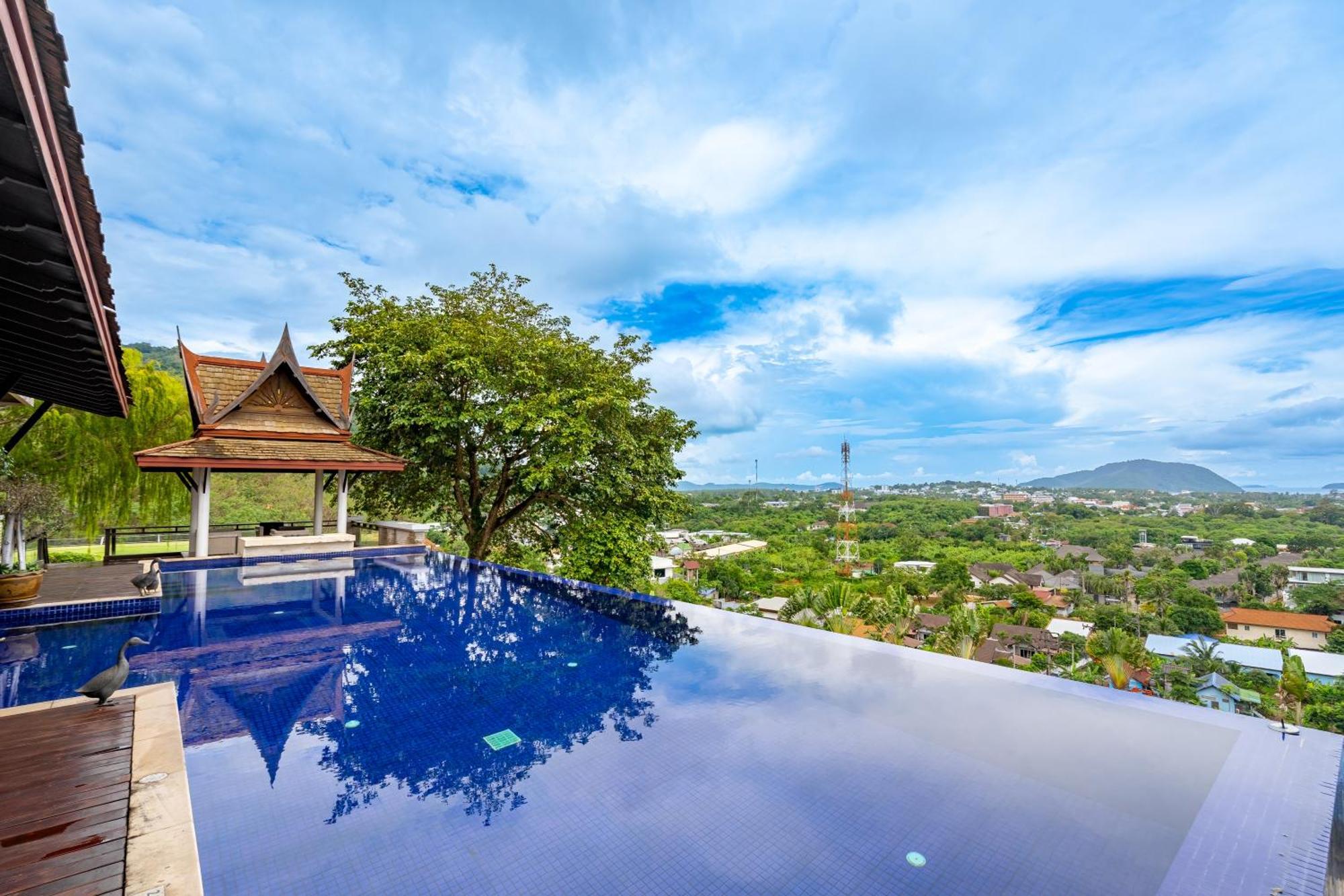 Royal Legacy Private With Private Golf Course