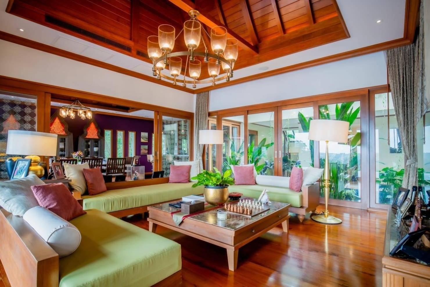 Royal Legacy Private With Private Golf Course Villa Phuket