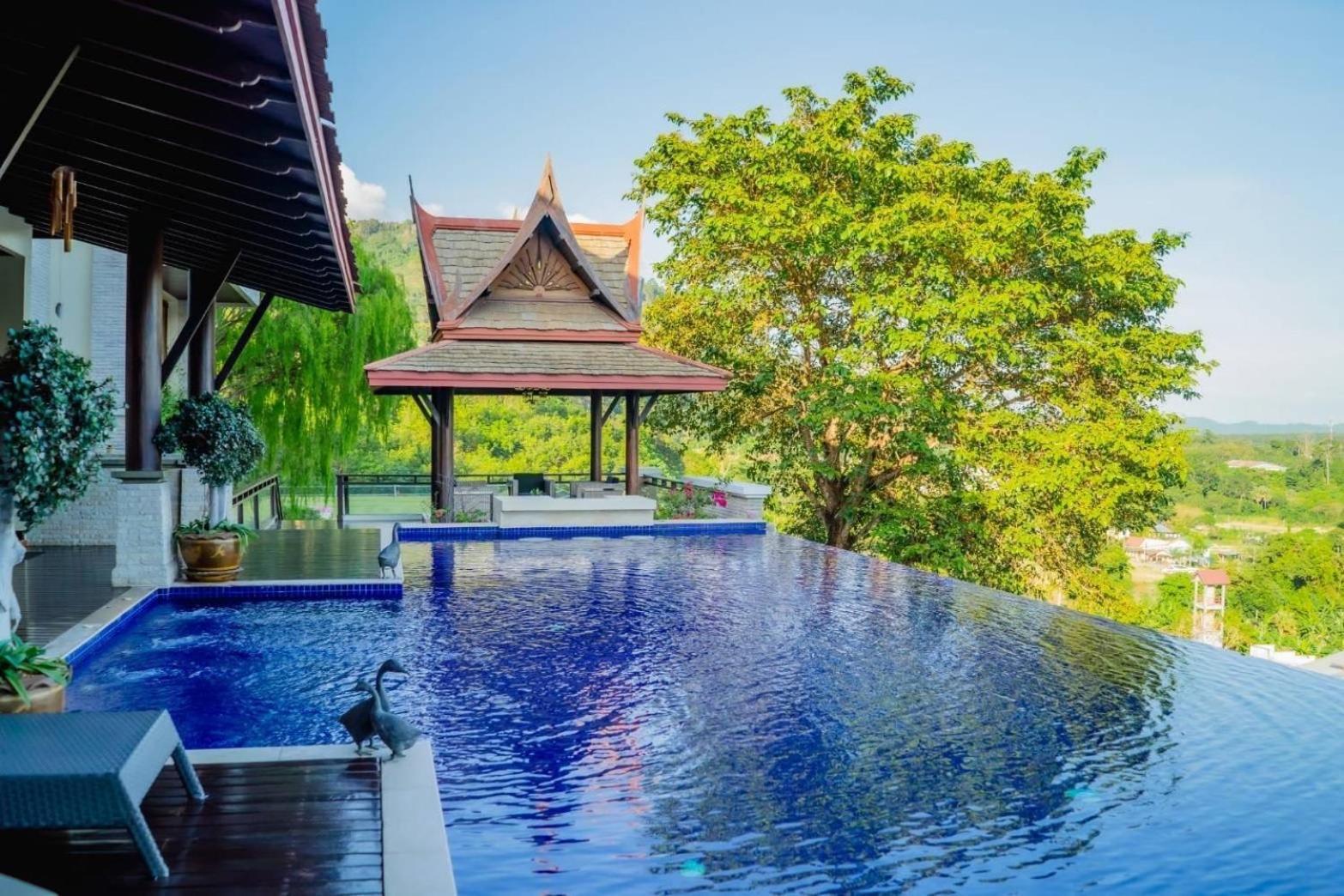 Royal Legacy Private With Private Golf Course