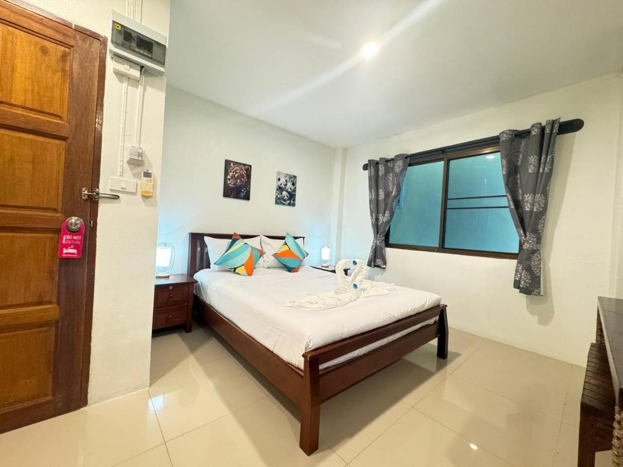 Pupa Hotel