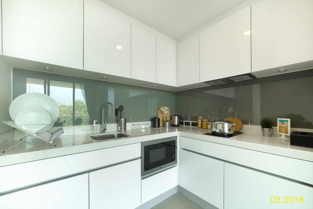Oceanstone 2 Bedrooms Bangtao Laguna