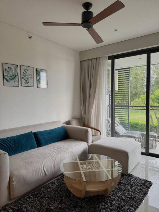 двухкомнатные Cassia Laguna Sea View
