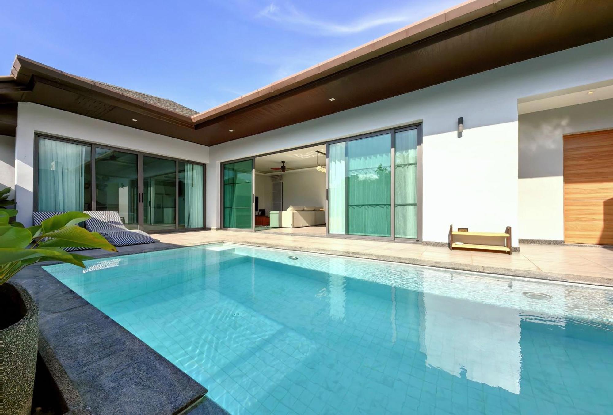 Bangtao Pool - Prymaluna Villa *