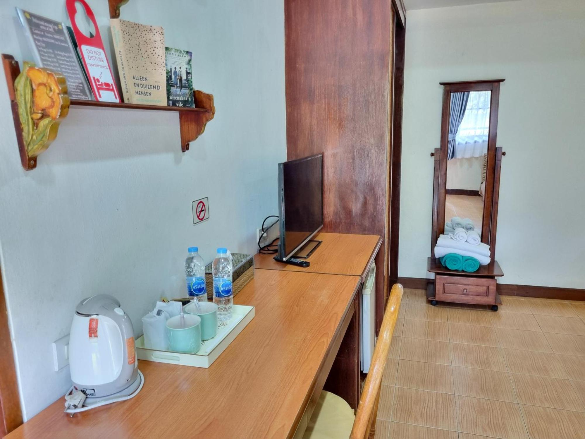 Hotel Interhouse By Haii Collection Pantai Kata