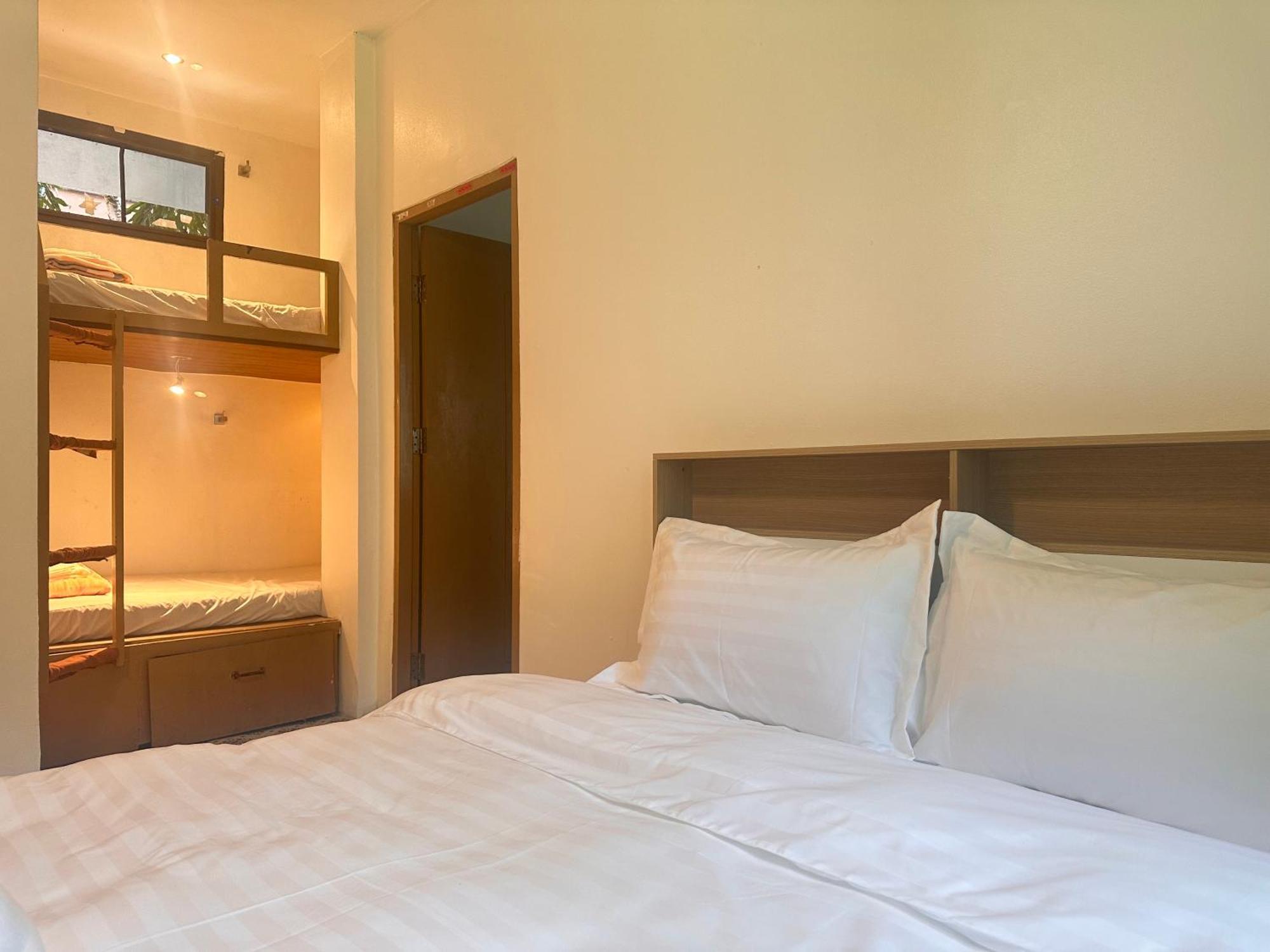 Homestay Phuket Plan B House