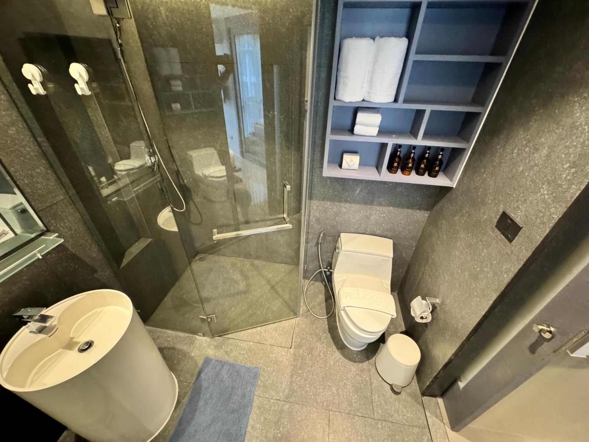 1bdr King Size Bed 3 Restaurants 500m To Apartment *