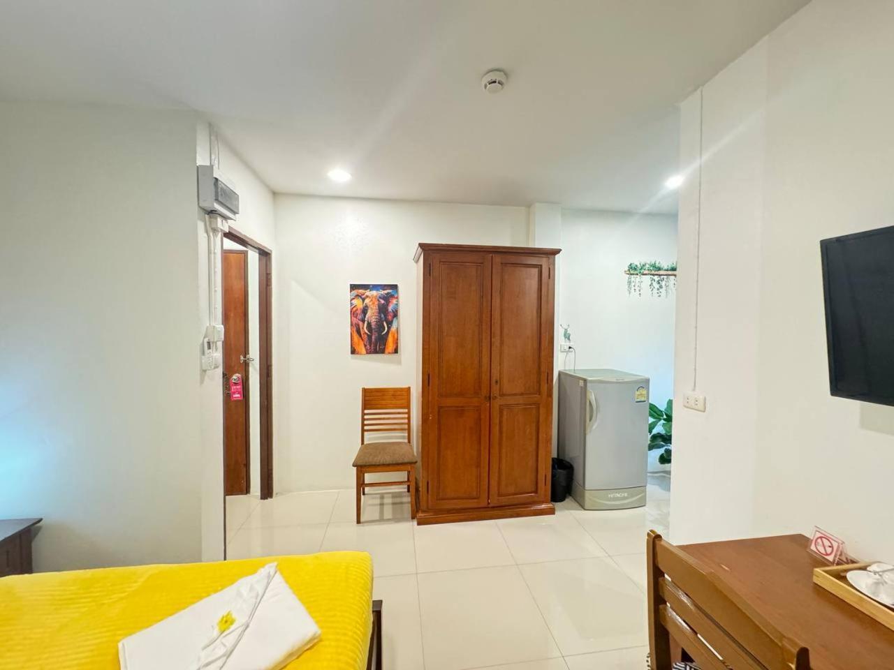 Pupa 3*