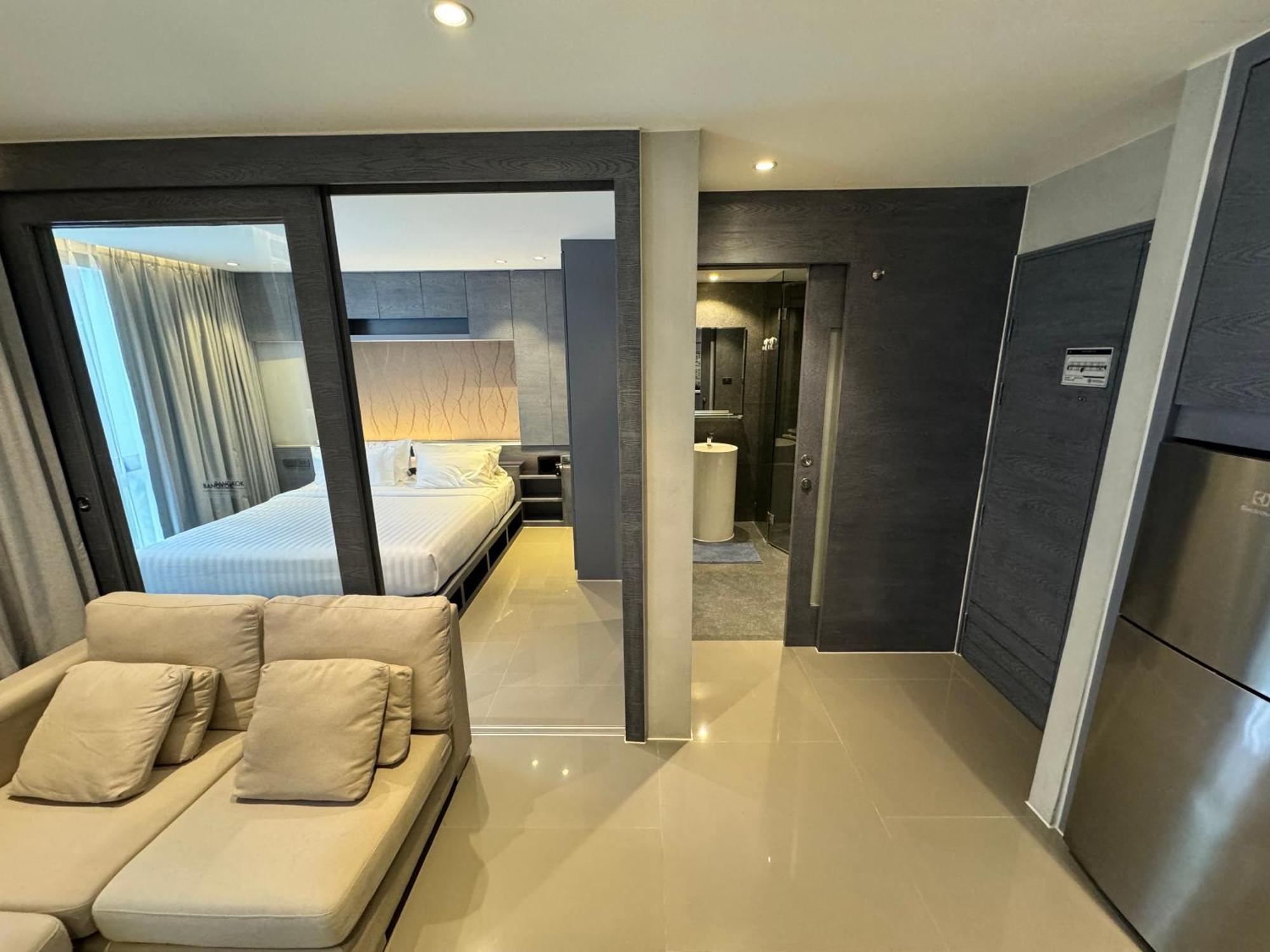 Apartment 1bdr Roof Pool 500m To Great Gym Parking Kamala Beach