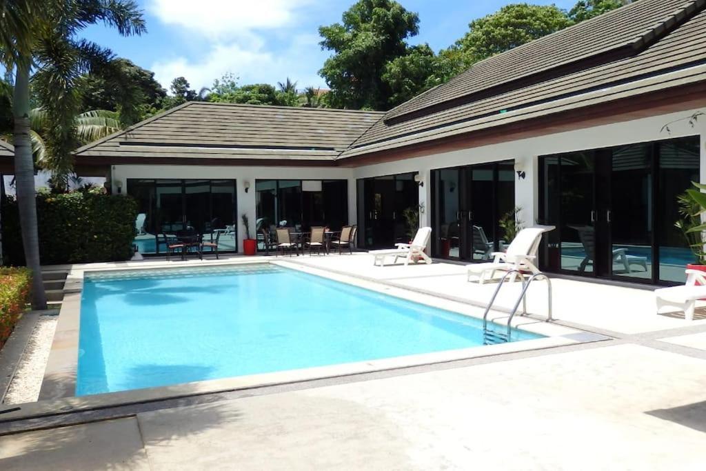 Talina - 4-bedroom Pool And Garden Villa