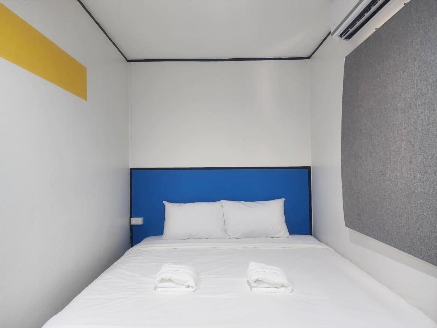 Ryb Phuket Hostel Ban Lo Long