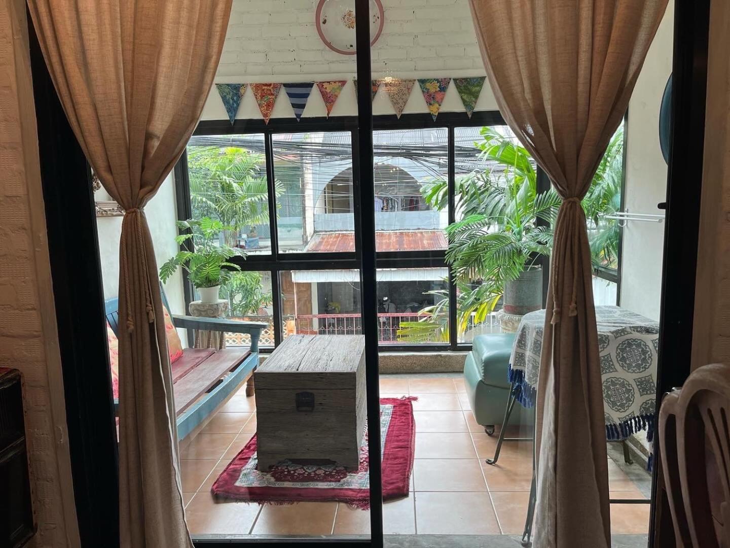 Auntie & Niece Phuket Accommodatie bij particulieren *