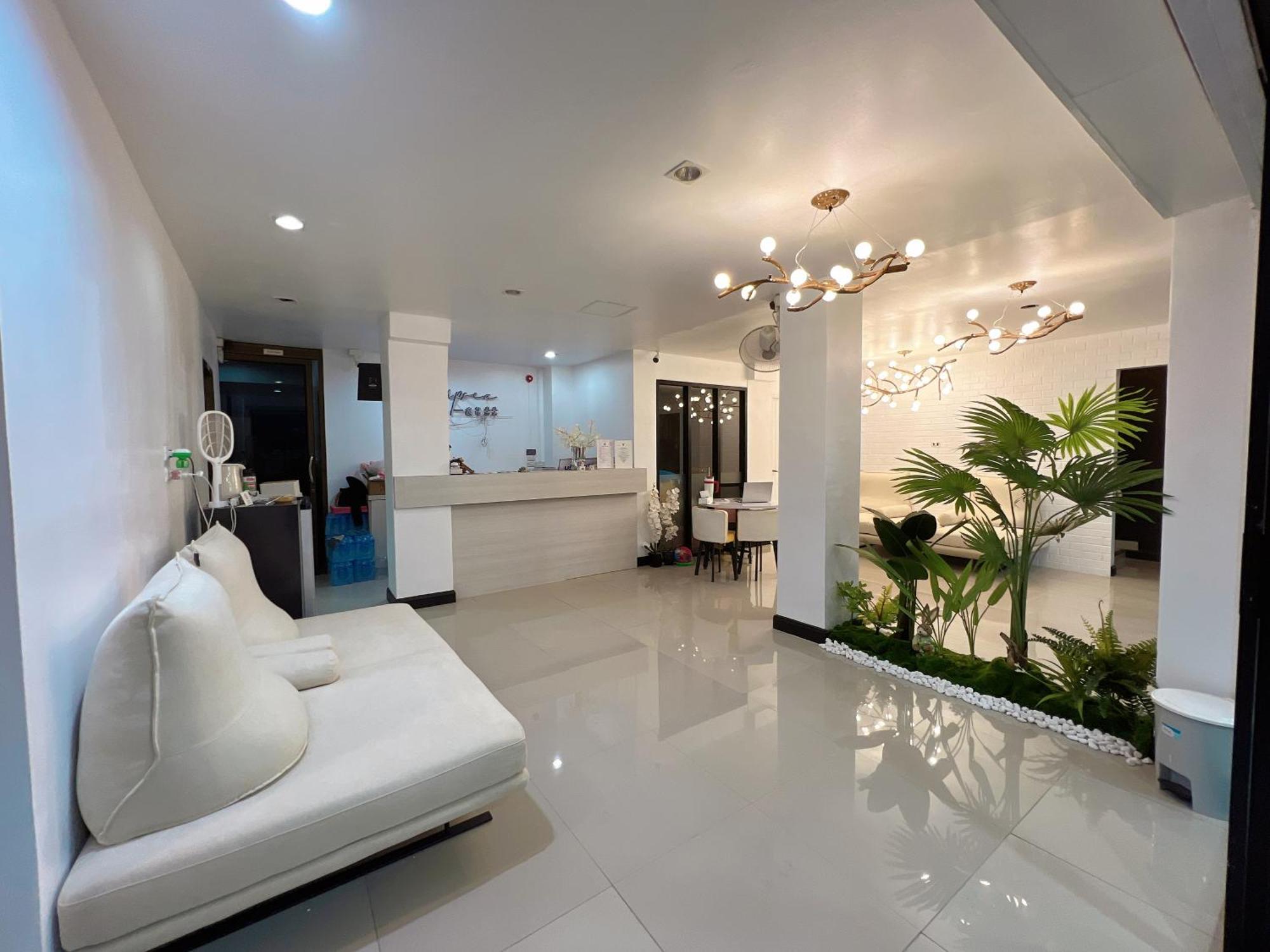 Hotel Upsea Patong