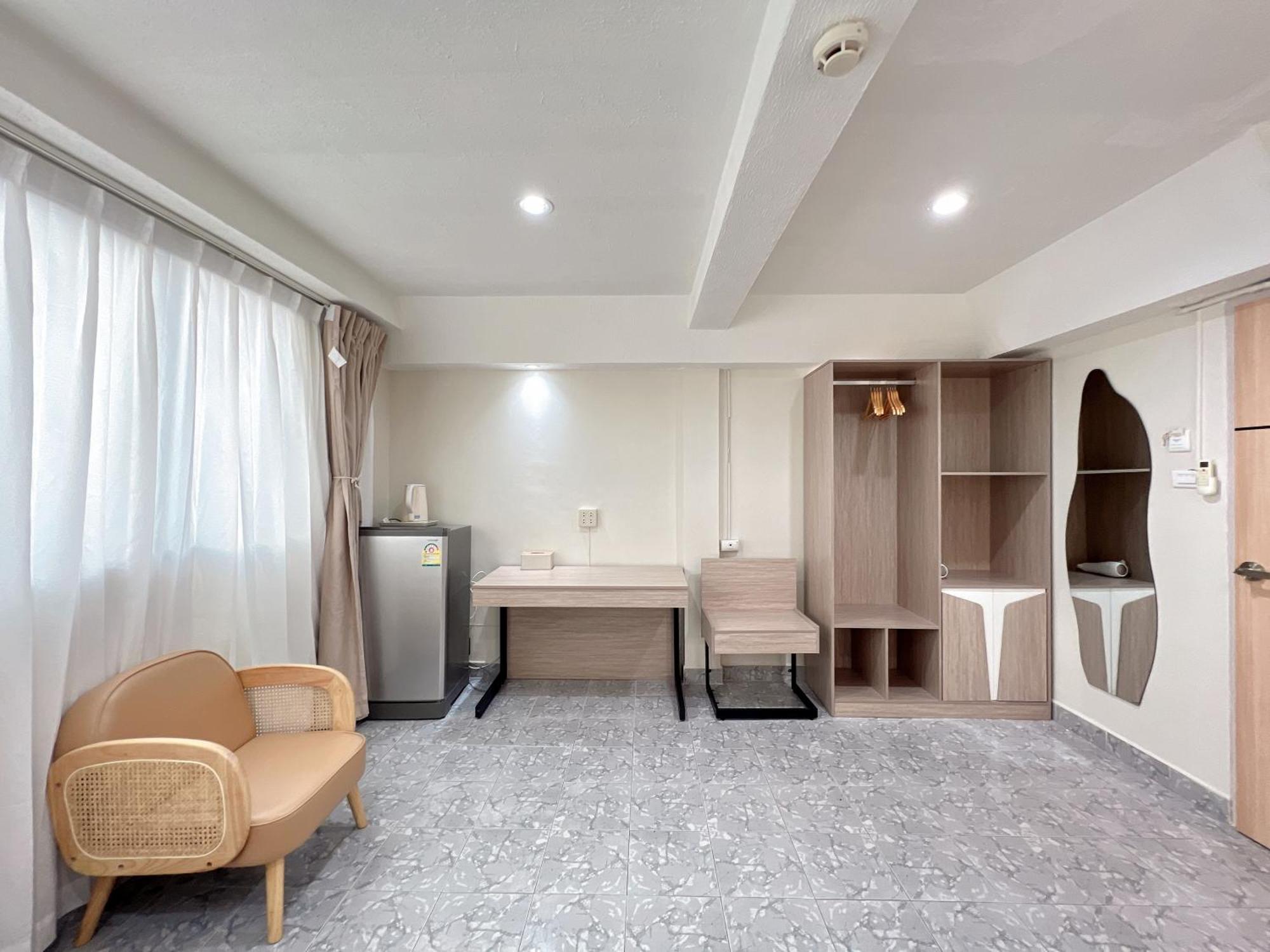 Upsea Hotel 3*