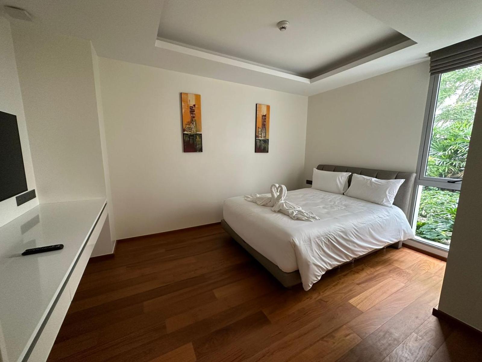 2br Beachfront With Pool Phuket Apartment