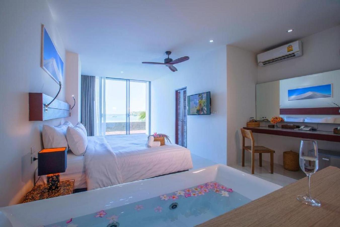 Resort Norn Talay Phuket 4*