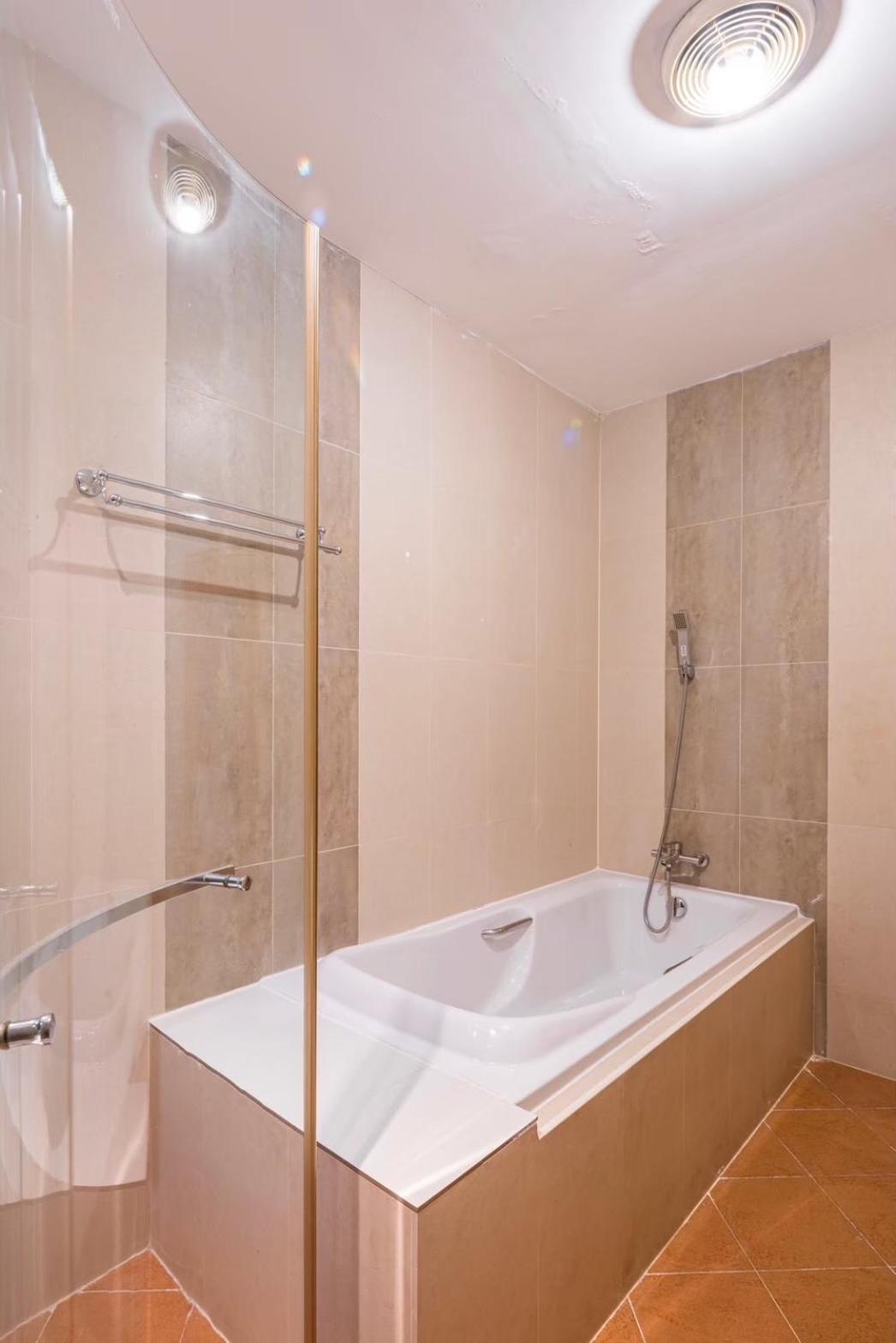 Sun Shine Appartement Patong