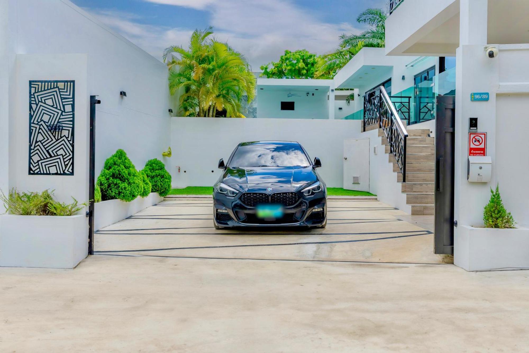2ms Zen Luxury For Family & Friends, 4 Bdr, Private Pool, Rooftop, Kids' Playground Rawai